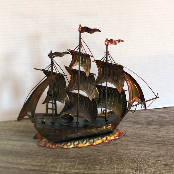 Vtg MCM Copper Sailboat Decor - Picture 3 of 10